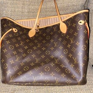 Louis Vuitton Purse